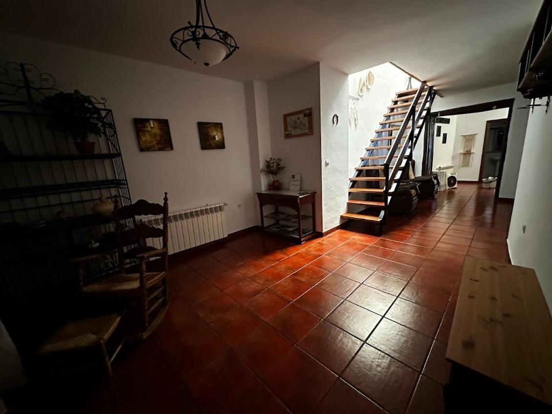Espaciosa Y Elegante Casa Rural En Los Marines Extérieur photo